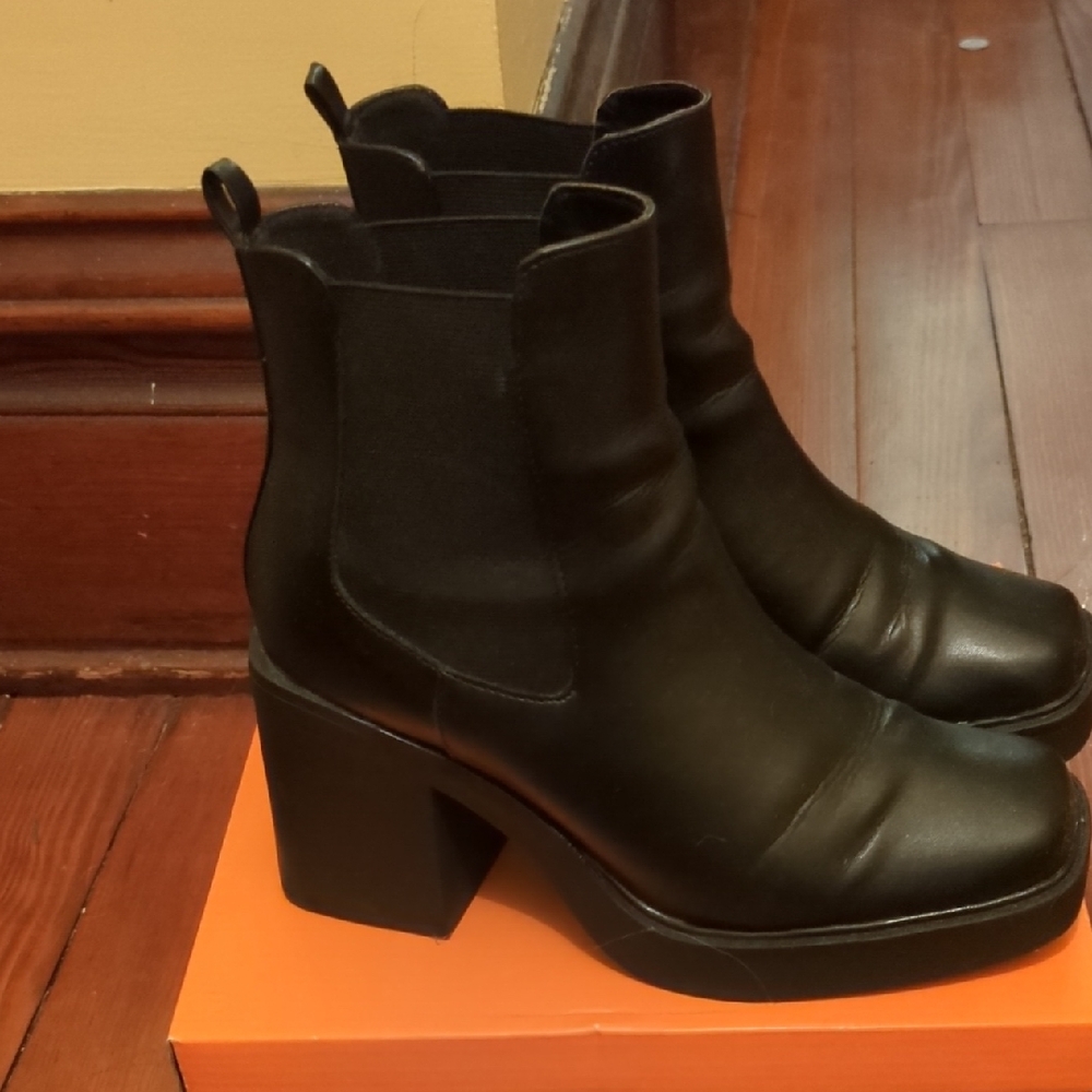 Mia Dru Black Women's Ankle Boots